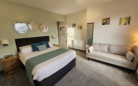 Compston House B & B